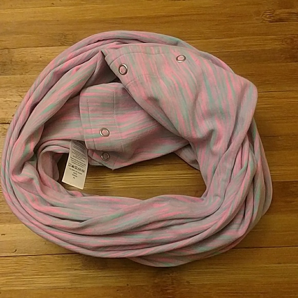 Ivivva  village chill scarf - Picture 5 of 6